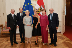 Verleihung des Wolfgang Schüssel Preis an Musikerin Anne Sophie Mutter in der Residenz Salzburg
Mit EU Präsidentin Ursula van der Leyen
Foto: Franz Neumayr     19.9.2025